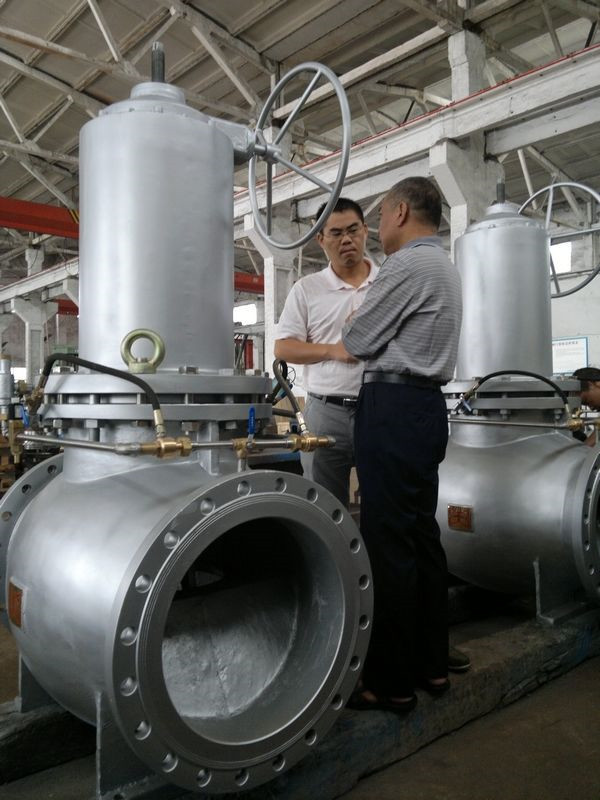 向家壩水電站工程師與時代中基工程師進行技術(shù)交流